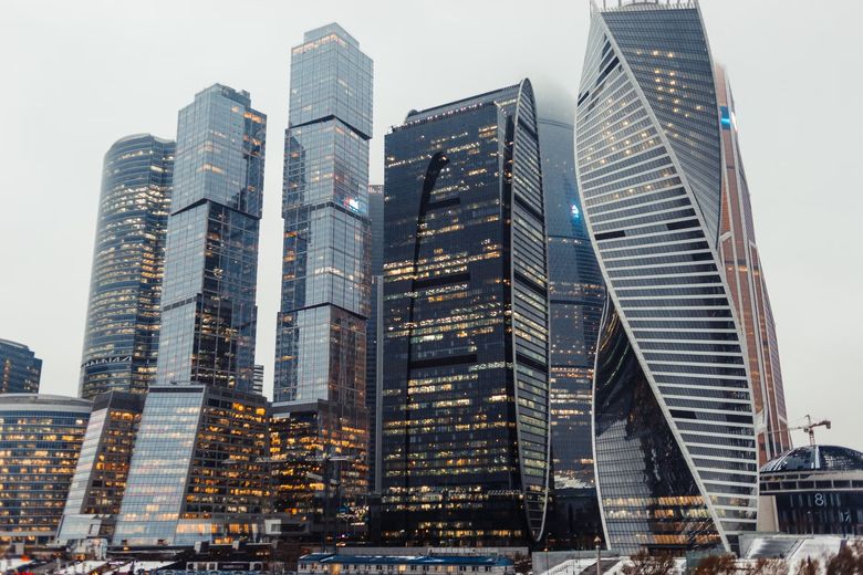 Чем авторский надзор отличается от технического: юридическая и практическая разница